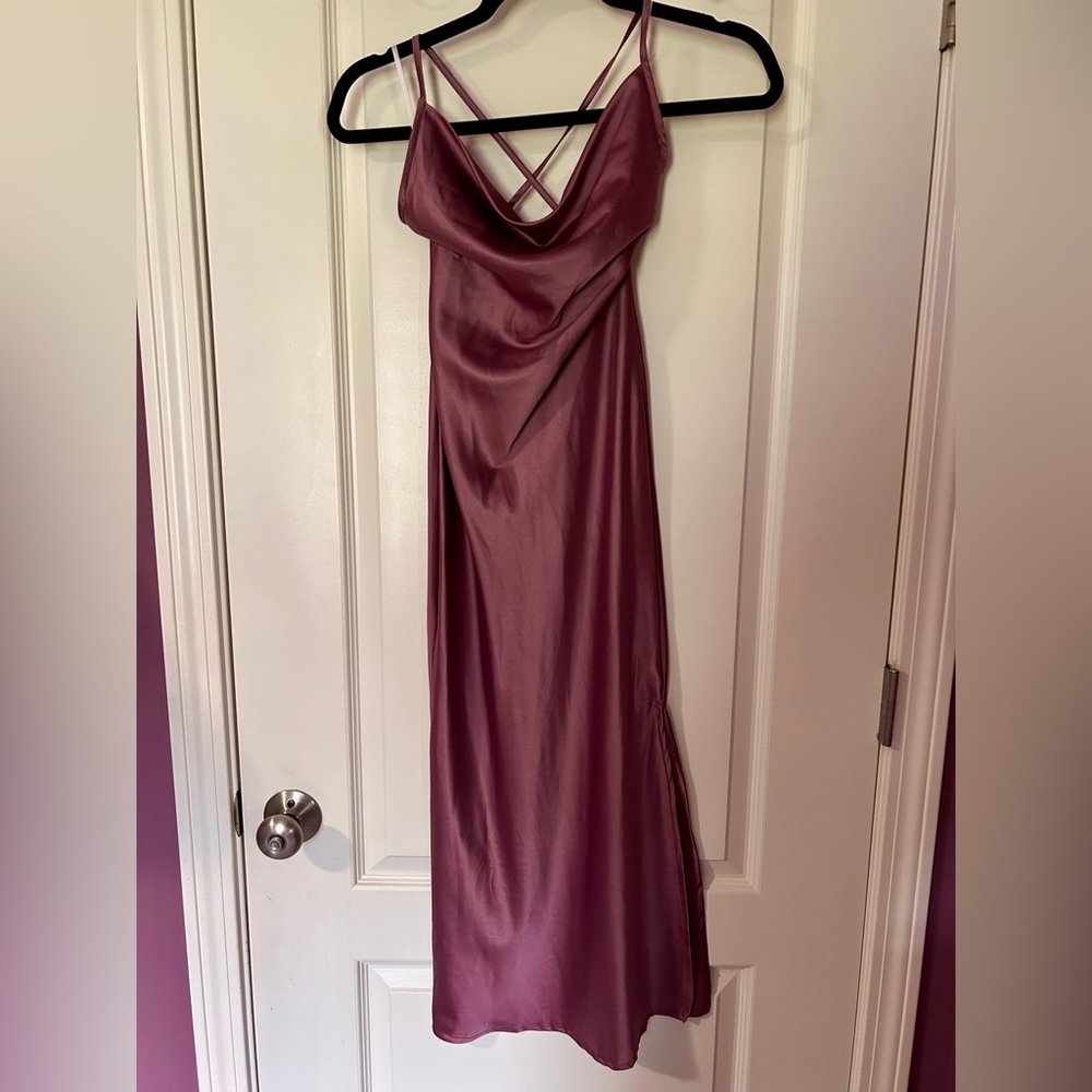 Women’s crisscross crowl neck, backless tie, split slit dress